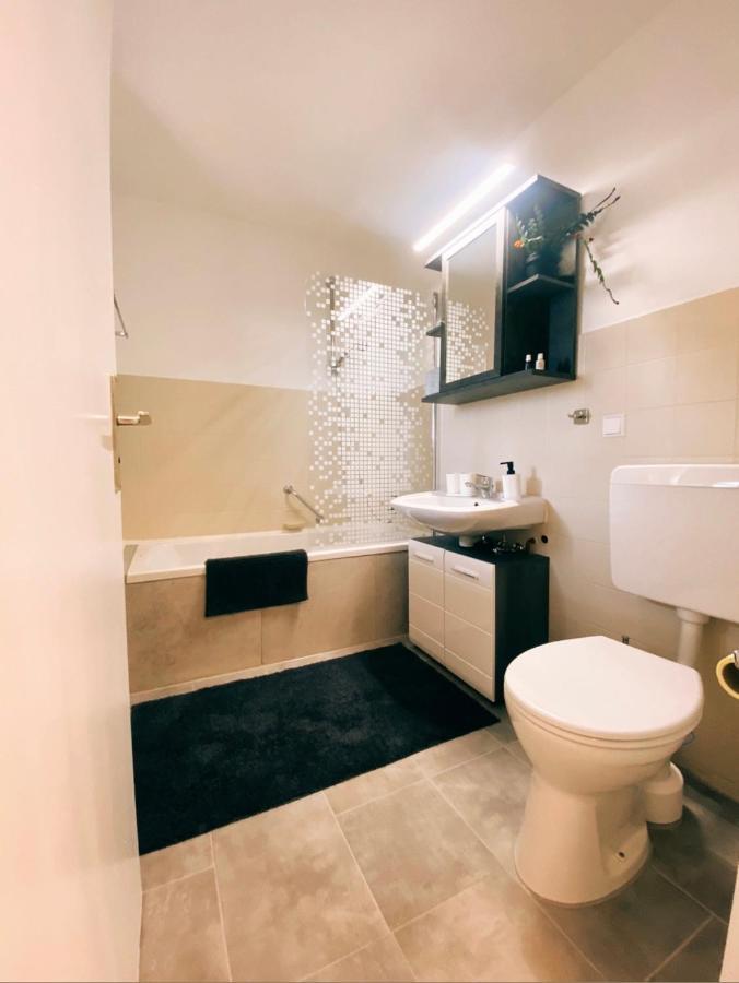 Apartment- Metzingen Metzingen  Zewnętrze zdjęcie